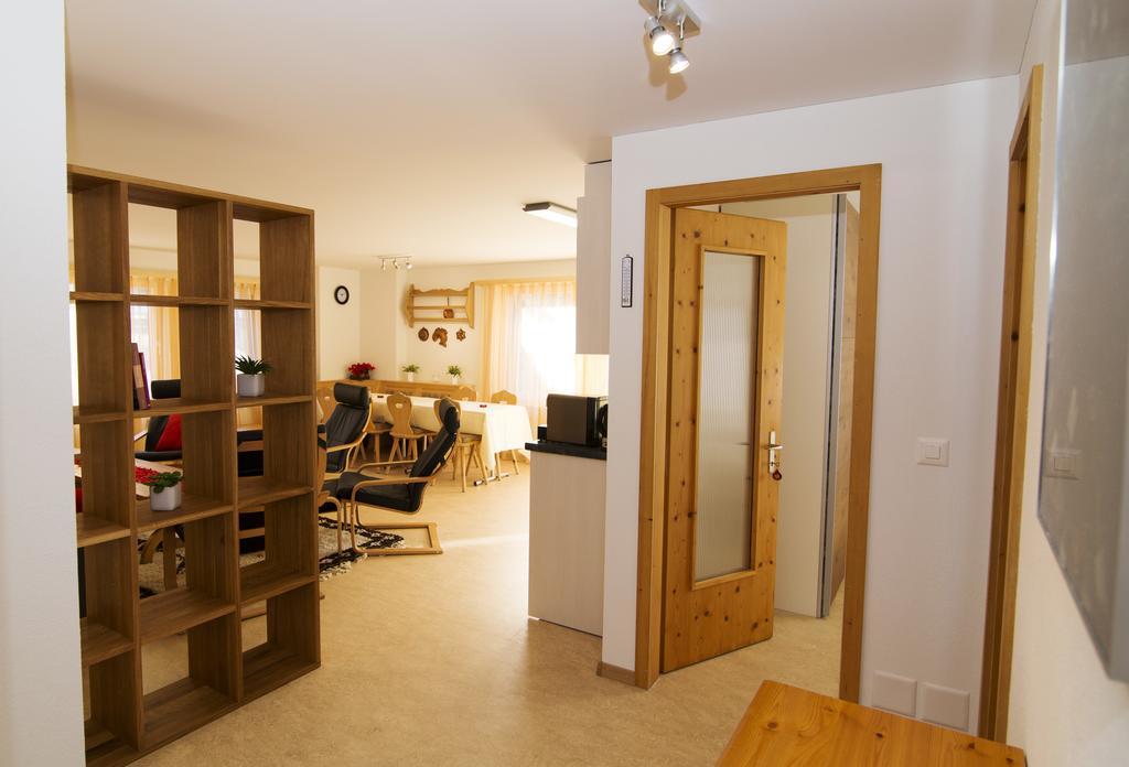 Alte Sagerei Apartamento Glaris  Quarto foto